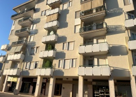 4 Stanze da Letto, 7 Stanze, Appartamento, Vendita, Via G. F. Poli, Terzo Piano, 2 Bagni, ID Elenco 2650, Lecce, Puglia,