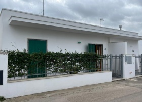 2 Stanze da Letto, 3 Stanze, Villa, Vendita, Via Arma di Taggia, Primo Piano, ID Elenco 2695, Lecce, Puglia,